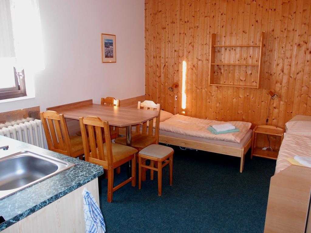 Špindlerŭv Mlýn Pension Kubat מראה חיצוני תמונה